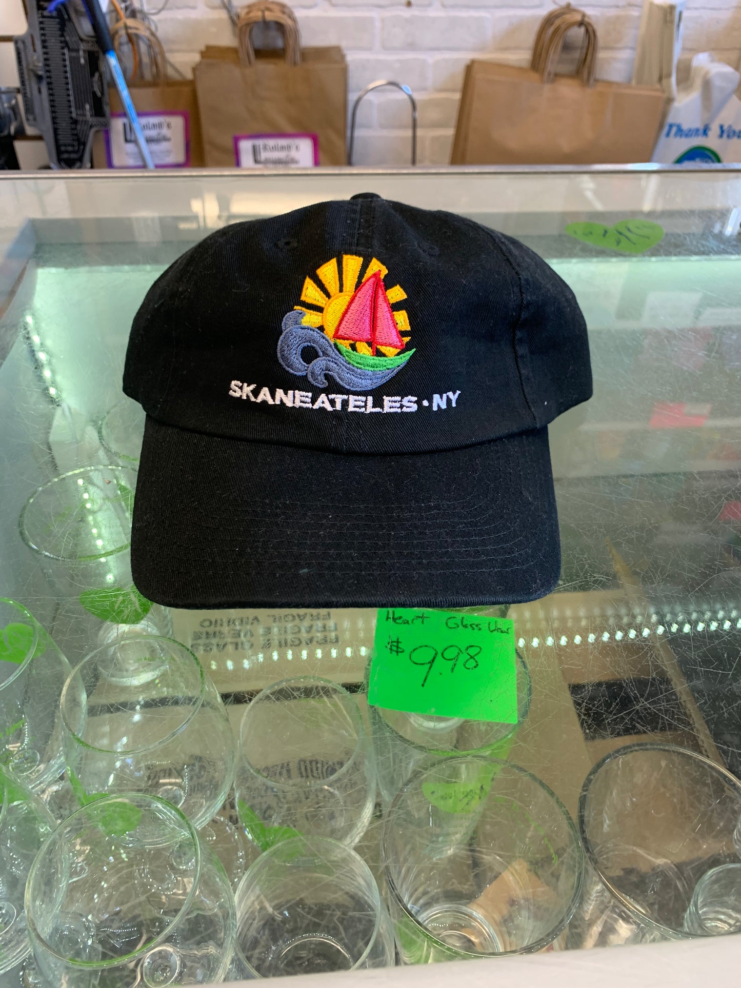 Women's Embroidered Skaneateles Hat