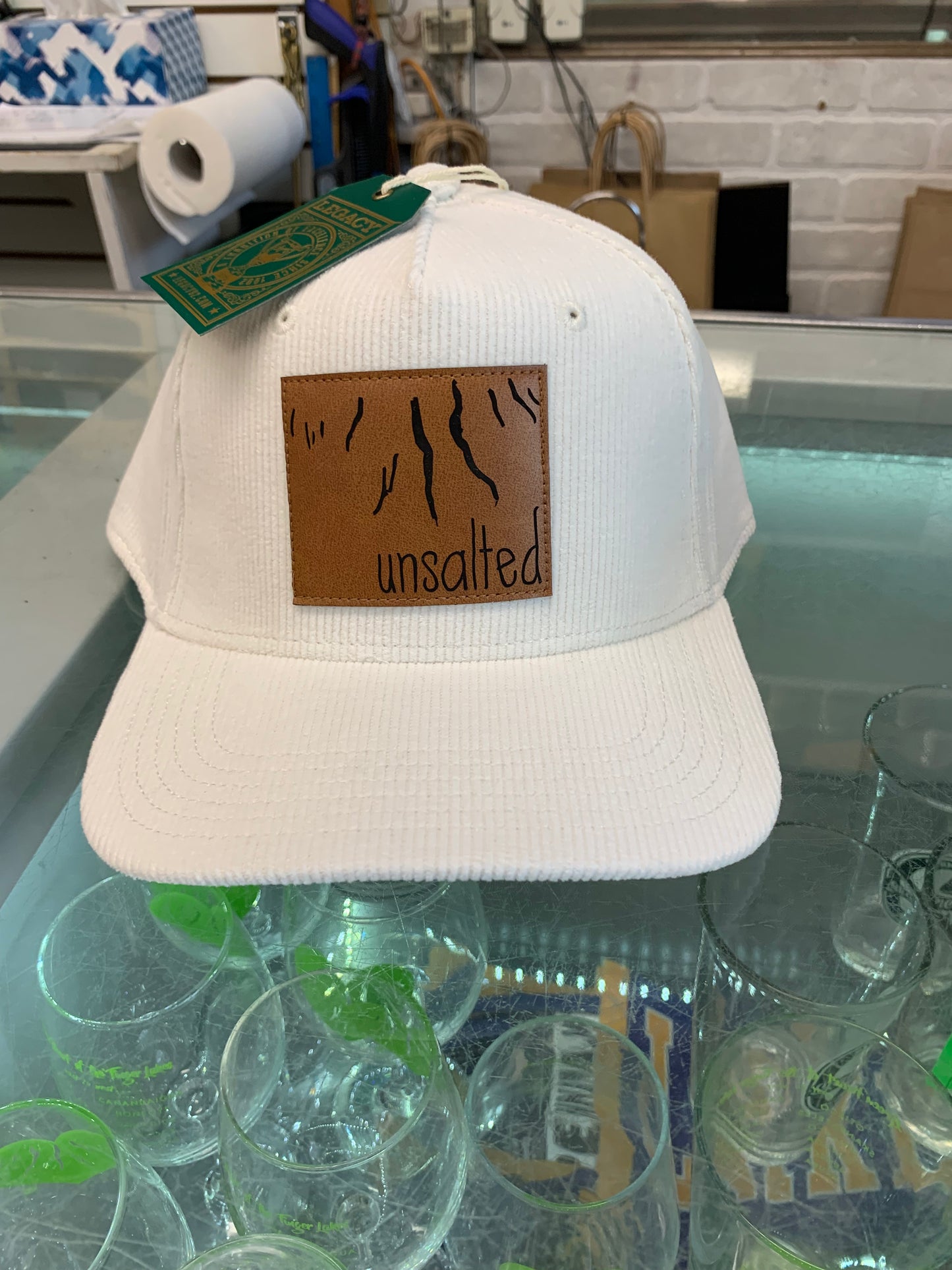 Unsalted corduroy SnapBack hat